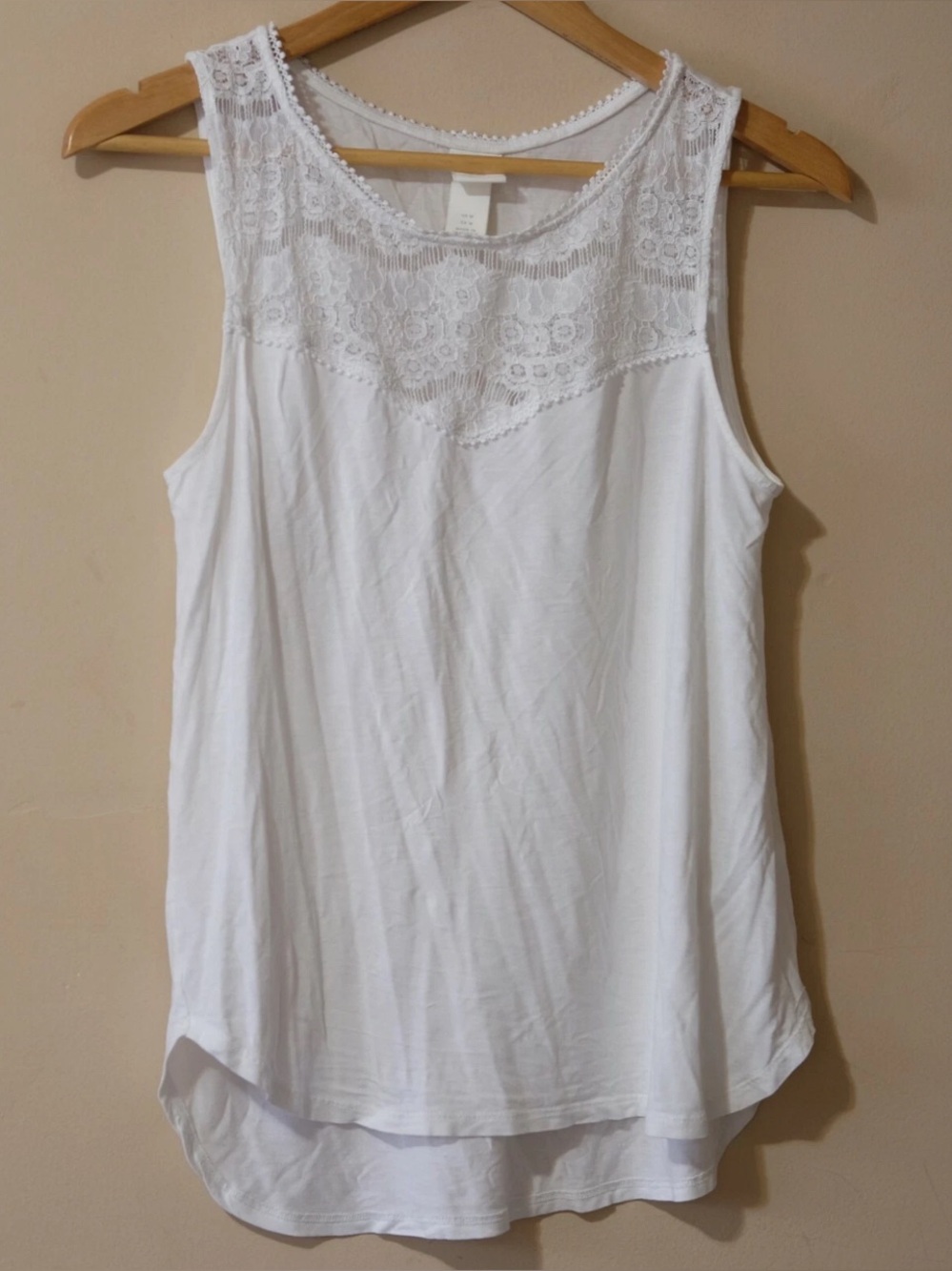 H&M Tank Top White Crochet Lace Round Neck Stretch Soft size small